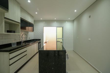 Casa à venda com 167m², 3 quartos e 3 vagasCozinha