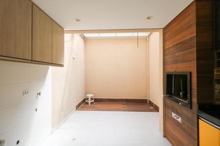 Casa à venda com 167m², 3 quartos e 3 vagasÁrea Gourmet e Área de Serviço