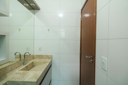 Casa à venda com 167m², 3 quartos e 3 vagasBanheiro da Suíte