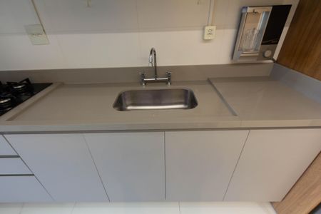 Apartamento para alugar com 71m², 2 quartos e 1 vaga Apartamento para alugar com 71m², 2 quartos e 1 vagaCozinha