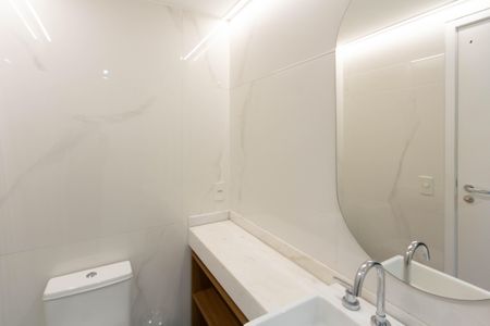 Apartamento para alugar com 71m², 2 quartos e 1 vaga Apartamento para alugar com 71m², 2 quartos e 1 vagaBanheiro