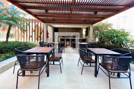 Apartamento para alugar com 71m², 2 quartos e 1 vaga Apartamento para alugar com 71m², 2 quartos e 1 vagaÁrea comum - Churrasqueira