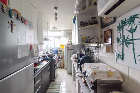 Apartamento à venda com 74m², 3 quartos e 2 vagasCozinha