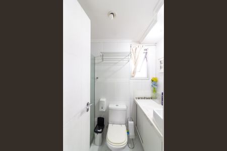 Apartamento à venda com 74m², 3 quartos e 2 vagasBanheiro da Social