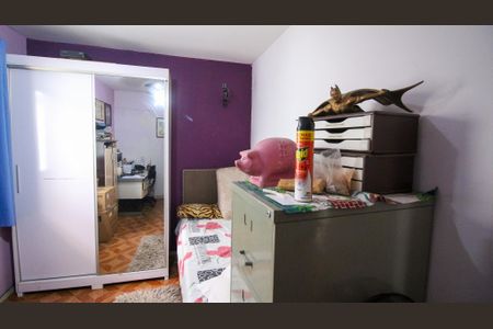 Casa à venda com 170m², 4 quartos e 5 vagas Casa à venda com 170m², 4 quartos e 5 vagasQuarto 3