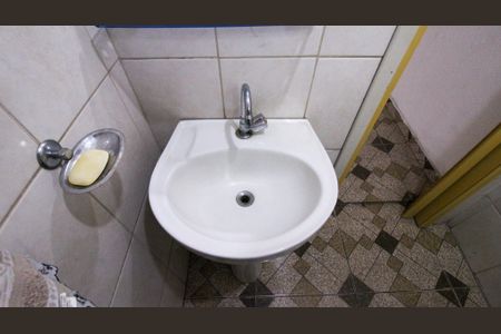 Casa à venda com 170m², 4 quartos e 5 vagas Casa à venda com 170m², 4 quartos e 5 vagasLavabo 2