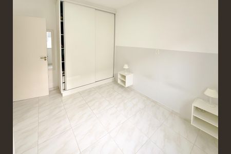 Apartamento para alugar com 60m², 2 quartos e 1 vagaSuíte 