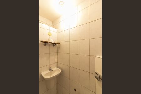 Casa para alugar com 65m², 2 quartos e 1 vaga Casa para alugar com 65m², 2 quartos e 1 vagaBanheiro