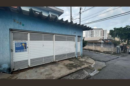 Casa para alugar com 65m², 2 quartos e 1 vaga Casa para alugar com 65m², 2 quartos e 1 vagaFachada