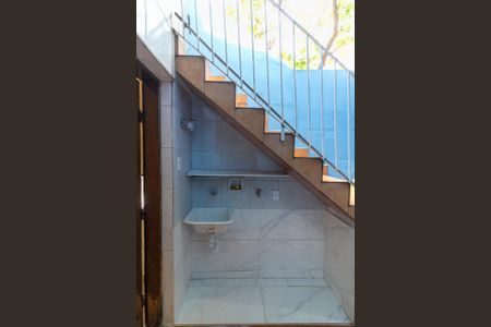 Casa para alugar com 65m², 2 quartos e 1 vaga Casa para alugar com 65m², 2 quartos e 1 vagaÁrea de Serviço