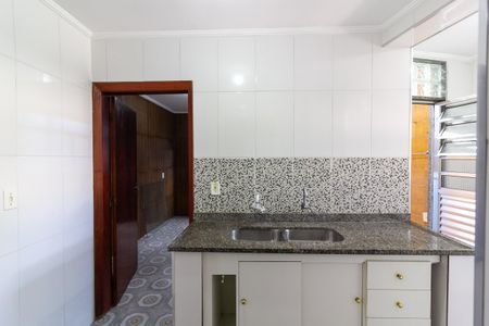 Casa para alugar com 65m², 2 quartos e 1 vaga Casa para alugar com 65m², 2 quartos e 1 vagaCozinha