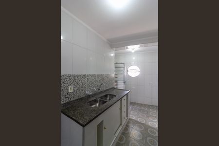 Casa para alugar com 65m², 2 quartos e 1 vaga Casa para alugar com 65m², 2 quartos e 1 vagaCozinha