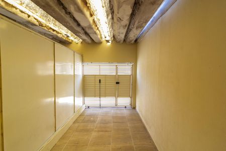 Casa para alugar com 65m², 2 quartos e 1 vaga Casa para alugar com 65m², 2 quartos e 1 vagaGaragem