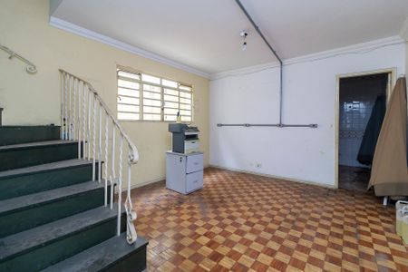 Casa à venda com 177m², 2 quartos e 2 vagasSala