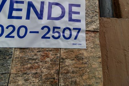 Casa à venda com 177m², 2 quartos e 2 vagasPlaca