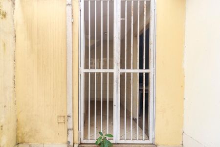 Casa à venda com 177m², 2 quartos e 2 vagasÁrea externa