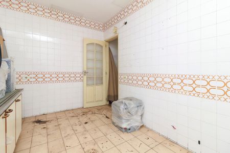 Casa à venda com 177m², 2 quartos e 2 vagasCozinha