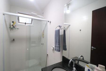 Apartamento para alugar com 58m², 2 quartos e 1 vagaBanheiro Social