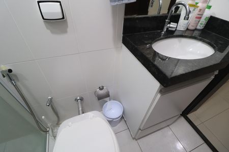 Apartamento para alugar com 58m², 2 quartos e 1 vagaBanheiro Social