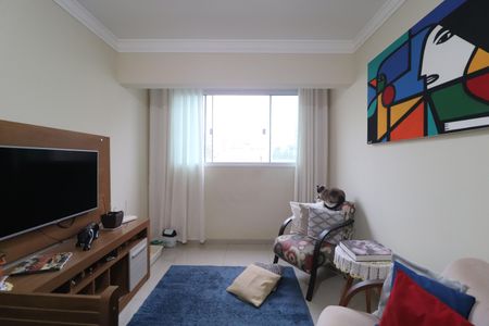 Sala de apartamento para alugar com 2 quartos, 58m² em Santa Mônica, Uberlândia