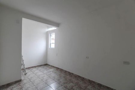 Casa para alugar com 80m², 2 quartos e 1 vaga Casa para alugar com 80m², 2 quartos e 1 vagaQuarto