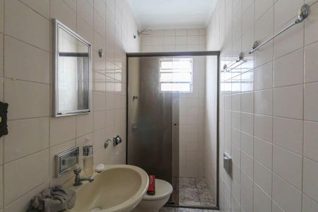 Banheiro da Suíte de casa para alugar com 2 quartos, 80m² em Altos de Vila Prudente, São Paulo