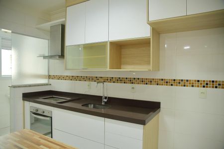 Apartamento para alugar com 58m², 2 quartos e 2 vagasCozinha 