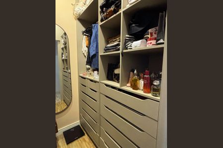 Apartamento à venda com 128m², 3 quartos e 2 vagasSuíte 1