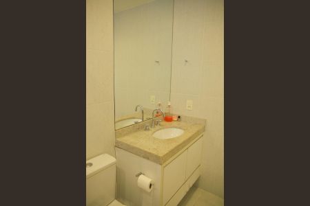 Apartamento à venda com 128m², 3 quartos e 2 vagasBanheiro  Suíte 3