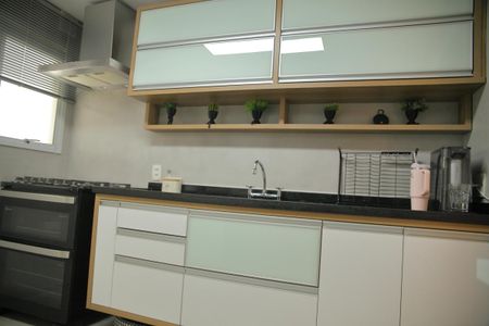 Apartamento à venda com 128m², 3 quartos e 2 vagasCozinha 