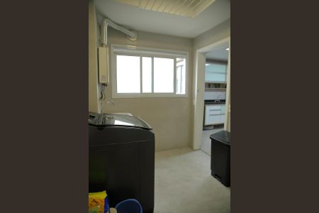 Apartamento à venda com 128m², 3 quartos e 2 vagasÁrea de Serviço