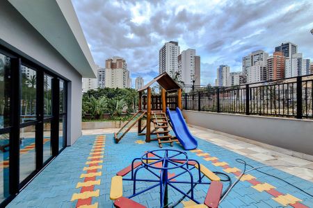 Apartamento à venda com 95m², 3 quartos e 2 vagasÁrea comum - Playground