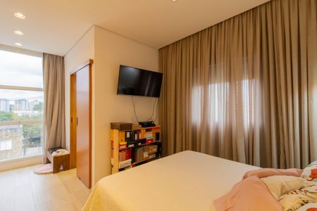 Casa à venda com 130m², 3 quartos e 2 vagas Casa à venda com 130m², 3 quartos e 2 vagasSuíte