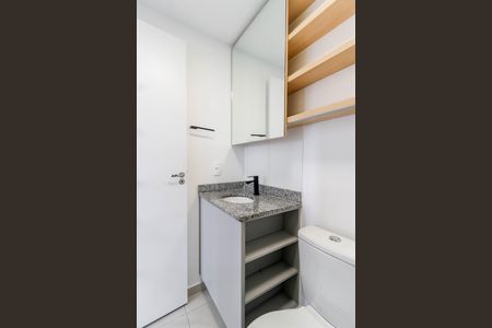 Apartamento para alugar com 27m², 1 quarto e sem vaga Apartamento para alugar com 27m², 1 quarto e sem vagaBanheiro da Suíte