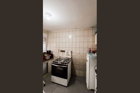 Casa à venda com 300m², 6 quartos e 2 vagas Casa à venda com 300m², 6 quartos e 2 vagasCozinha