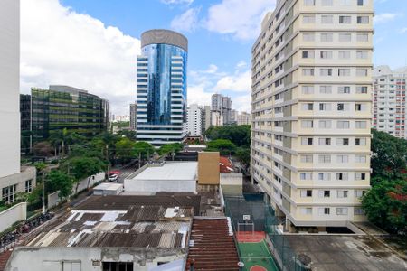 Sala - Vista de apartamento para alugar com 3 quartos, 93m² em Cidade Monções, São Paulo