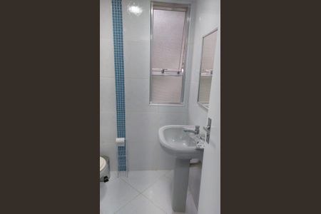 Banheiro de apartamento à venda com 2 quartos, 56m² em Jardim Íris, São Paulo