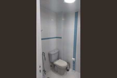Banheiro de apartamento à venda com 2 quartos, 56m² em Jardim Íris, São Paulo