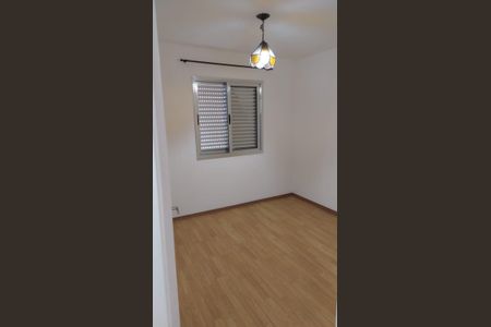 Quarto de apartamento à venda com 2 quartos, 56m² em Jardim Íris, São Paulo