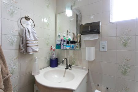 Apartamento para alugar com 80m², 3 quartos e 1 vaga Apartamento para alugar com 80m², 3 quartos e 1 vagaBanheiro da Suíte