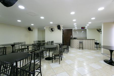 Apartamento para alugar com 80m², 3 quartos e 1 vagaÁrea comum - Salão de festas