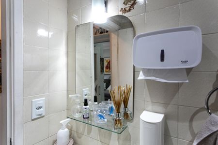Apartamento para alugar com 80m², 3 quartos e 1 vaga Apartamento para alugar com 80m², 3 quartos e 1 vagaBanheiro Social