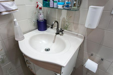 Apartamento para alugar com 80m², 3 quartos e 1 vaga Apartamento para alugar com 80m², 3 quartos e 1 vagaBanheiro da Suíte