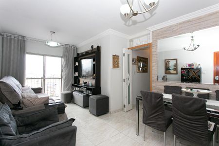 Sala de apartamento para alugar com 3 quartos, 80m² em Vila Esperança, São Paulo