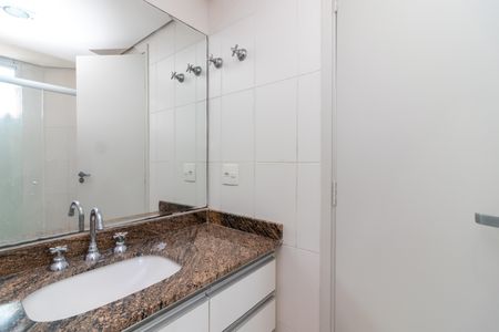 Apartamento para alugar com 110m², 3 quartos e 2 vagas Apartamento para alugar com 110m², 3 quartos e 2 vagasBanheiro da Suíte
