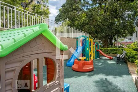 Apartamento para alugar com 110m², 3 quartos e 2 vagas Apartamento para alugar com 110m², 3 quartos e 2 vagasÁrea comum - Playground