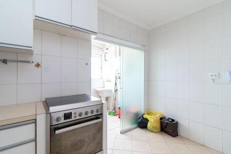 Apartamento para alugar com 110m², 3 quartos e 2 vagas Apartamento para alugar com 110m², 3 quartos e 2 vagasCozinha