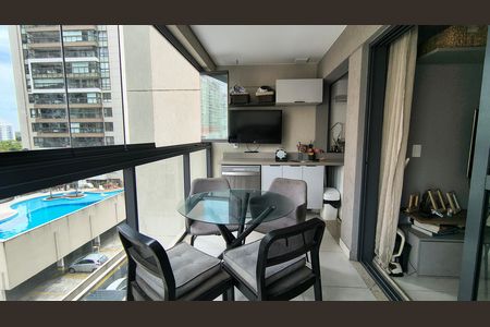 Apartamento para alugar com 83m², 3 quartos e 1 vaga Apartamento para alugar com 83m², 3 quartos e 1 vagaVaranda