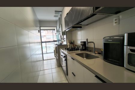 Apartamento para alugar com 83m², 3 quartos e 1 vaga Apartamento para alugar com 83m², 3 quartos e 1 vagaCozinha e Área de Serviço