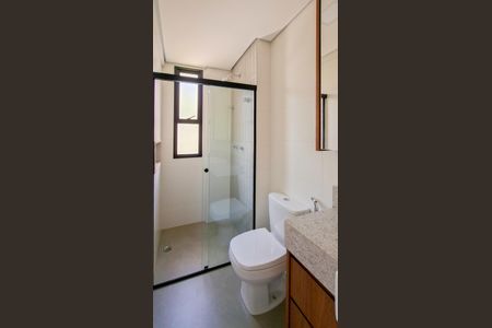 Banheiro da Suíte de apartamento à venda com 2 quartos, 63m² em Santo Antônio, Belo Horizonte